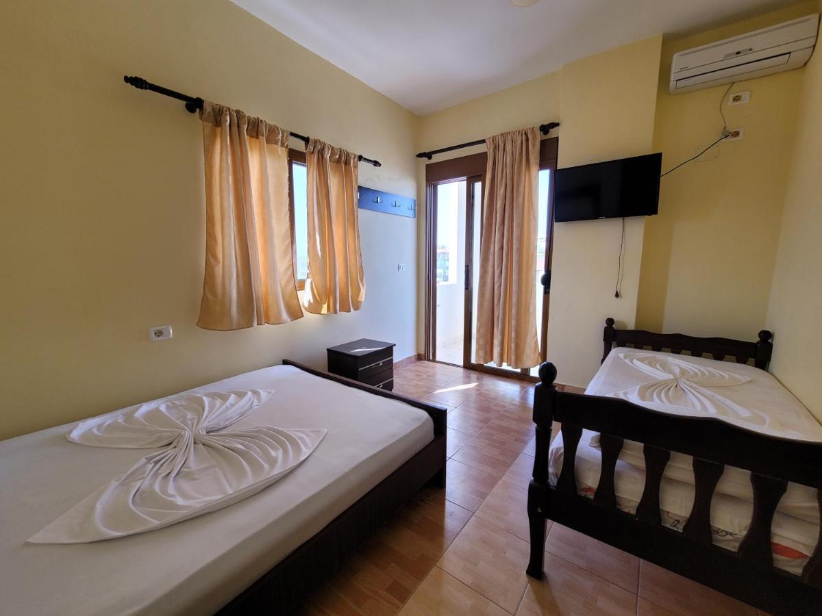 Apartments Luis คซามิล ภายนอก รูปภาพ