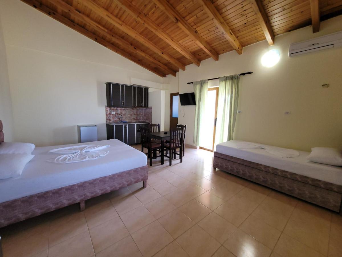 Apartments Luis คซามิล ภายนอก รูปภาพ