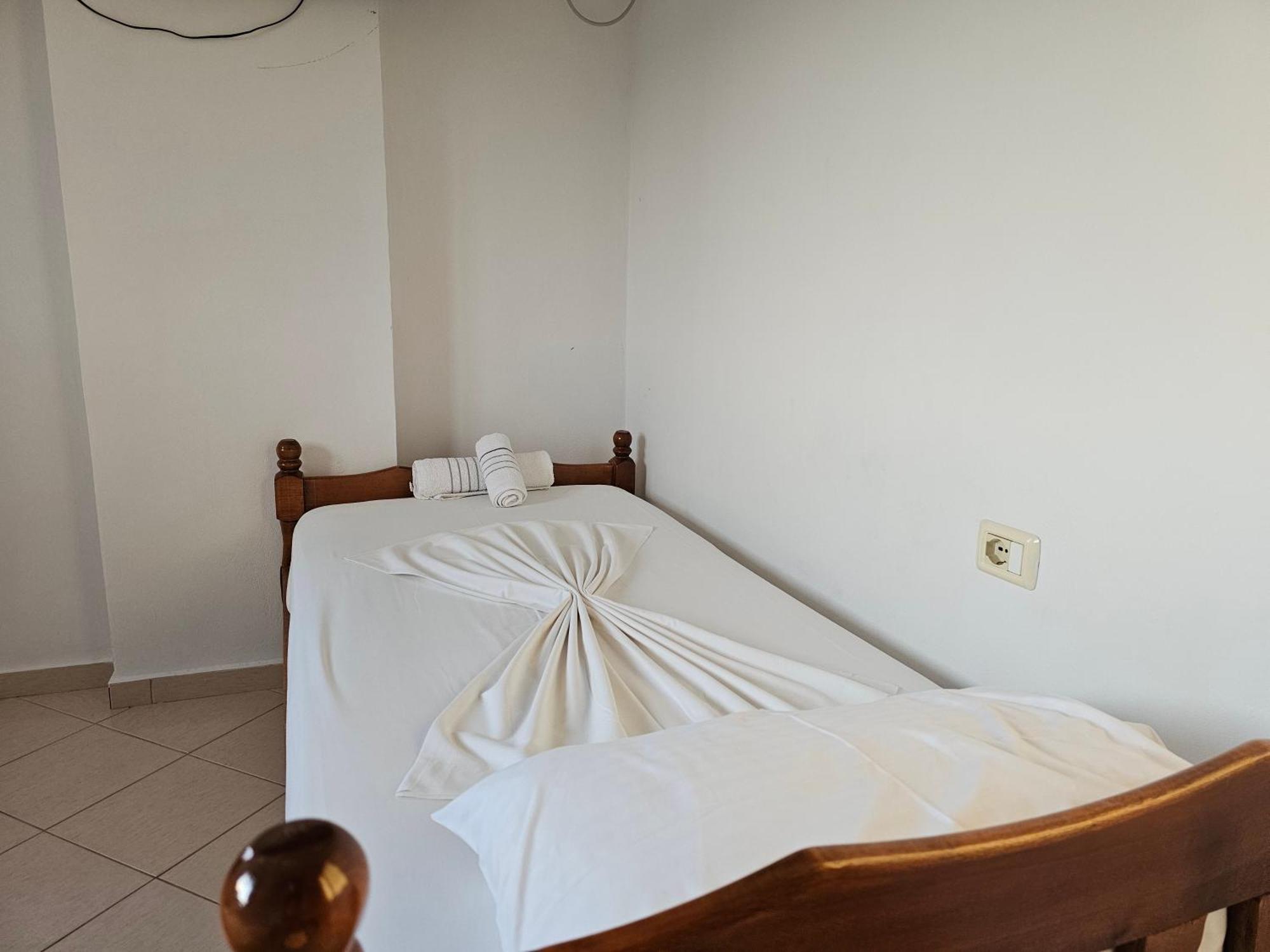 Apartments Luis คซามิล ภายนอก รูปภาพ