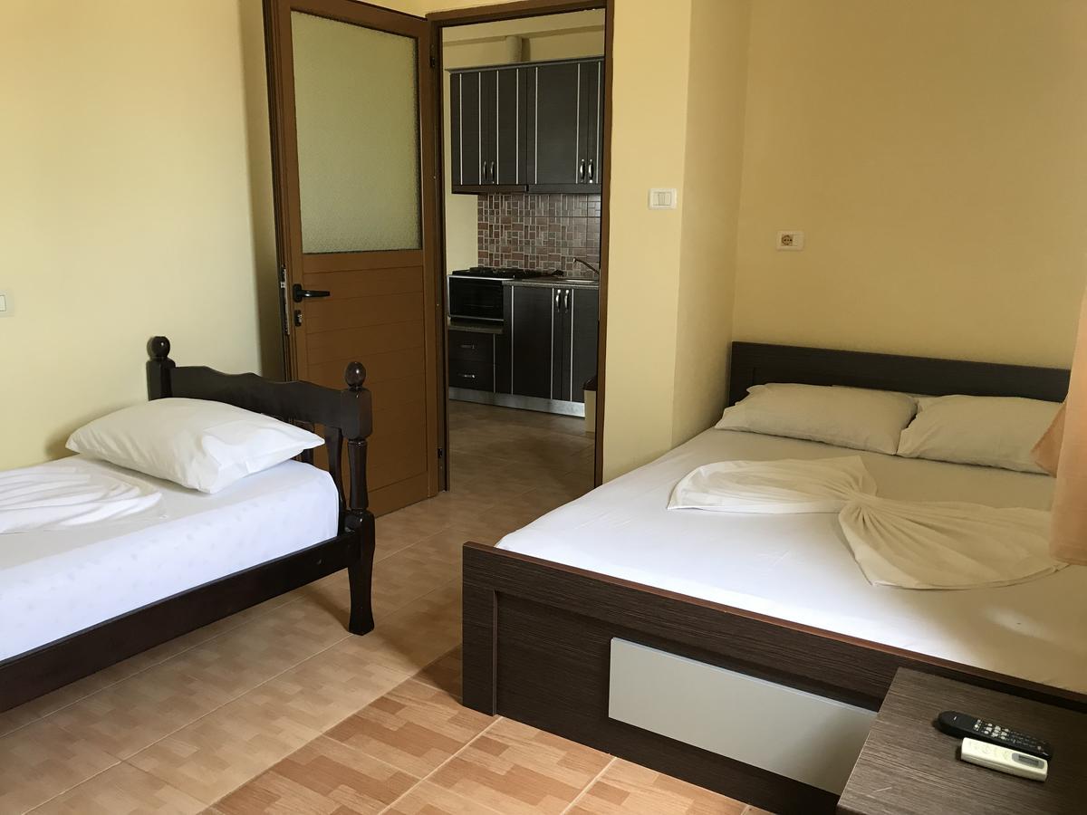 Apartments Luis คซามิล ภายนอก รูปภาพ