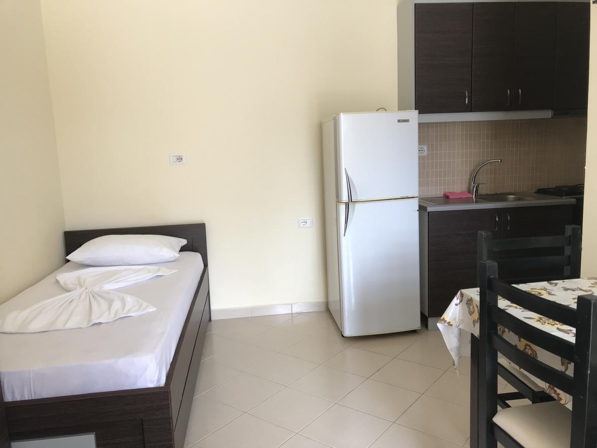 Apartments Luis คซามิล ภายนอก รูปภาพ